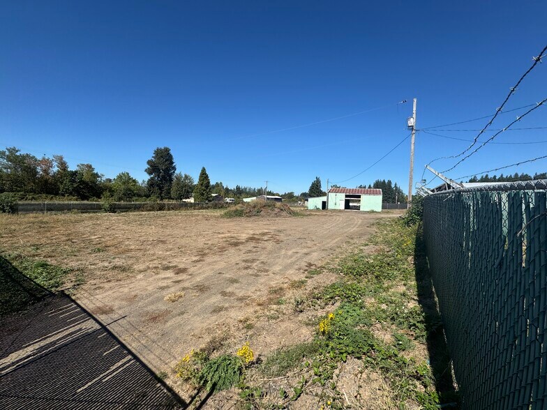 5755 - 5765 State St, Salem, OR à louer - Photo de l’immeuble – Image 3 sur 4