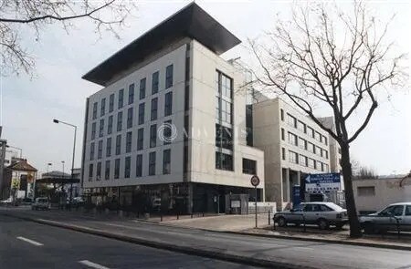 Bureau dans Rueil-Malmaison à vendre Photo de l’immeuble– Image 1 sur 10