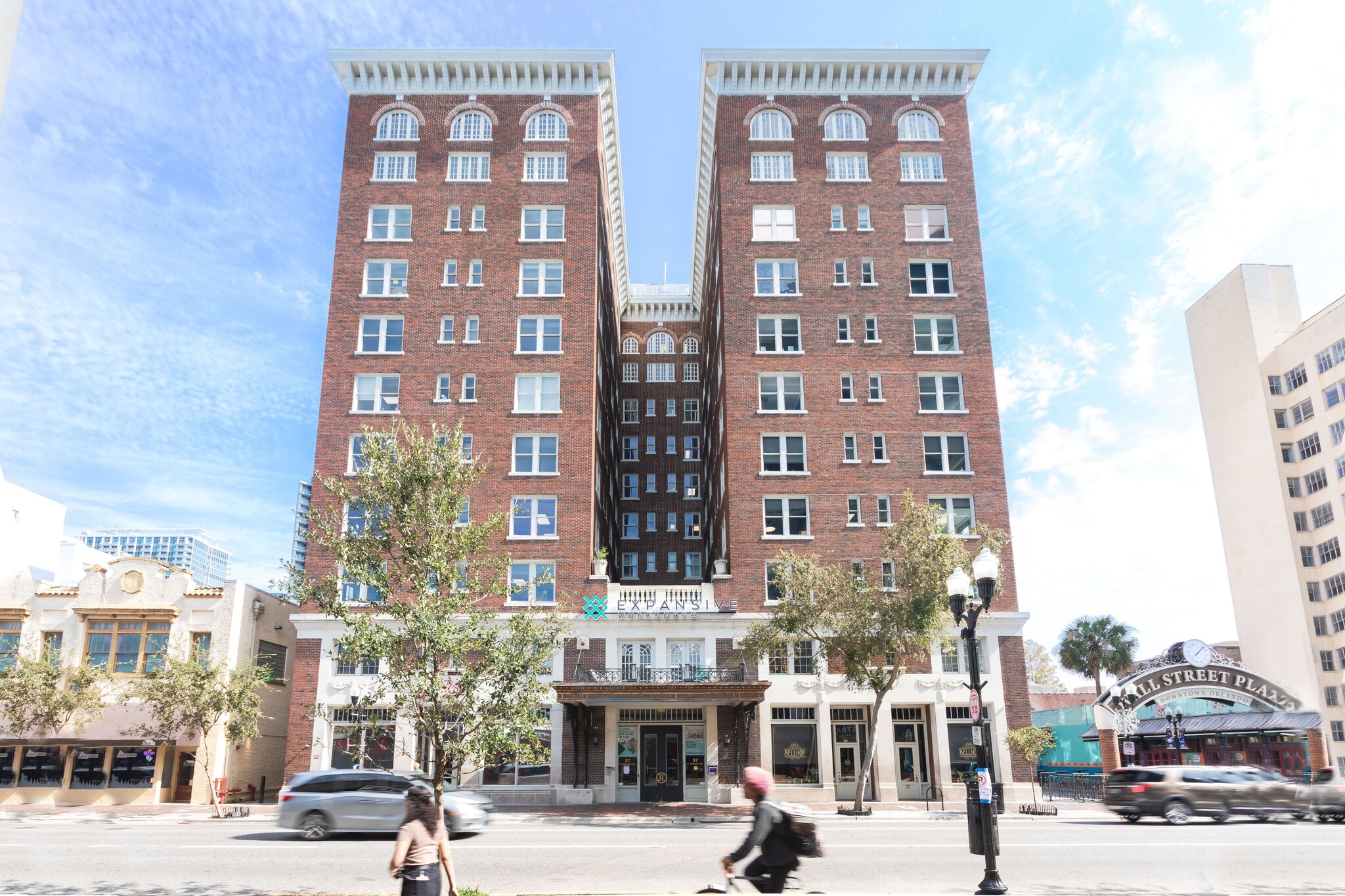 37 N Orange Ave, Orlando, FL à louer Photo principale– Image 1 sur 16