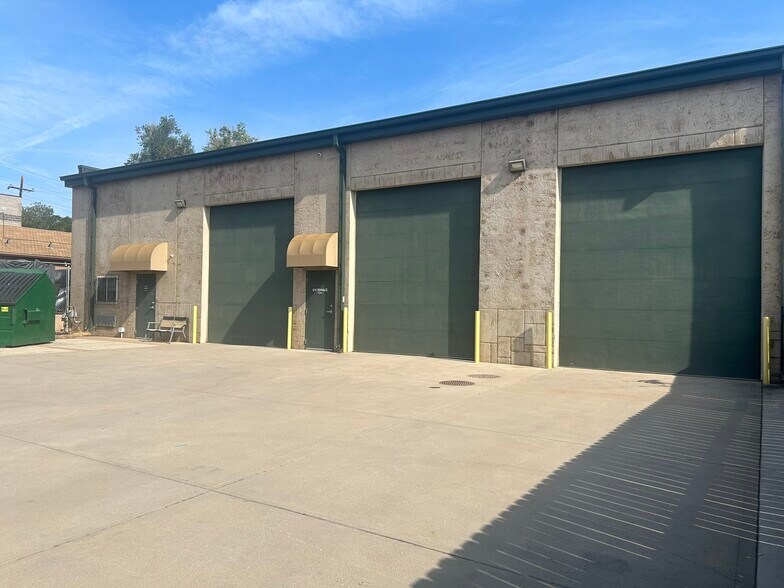 1985 W Iliff Ave, Englewood, CO à louer - Photo de l’immeuble – Image 3 sur 7