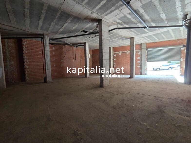 Local commercial dans Ontinyent, Valencia à vendre - Photo intérieure – Image 2 sur 5