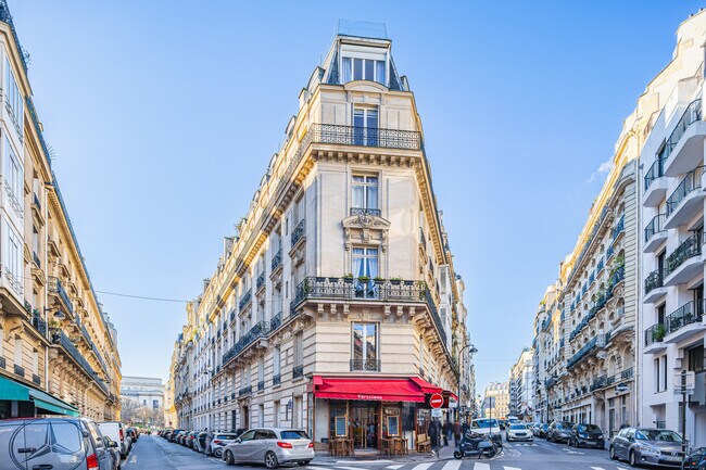Plus de détails pour 30 Rue De Lubeck, Paris - Bureau à louer