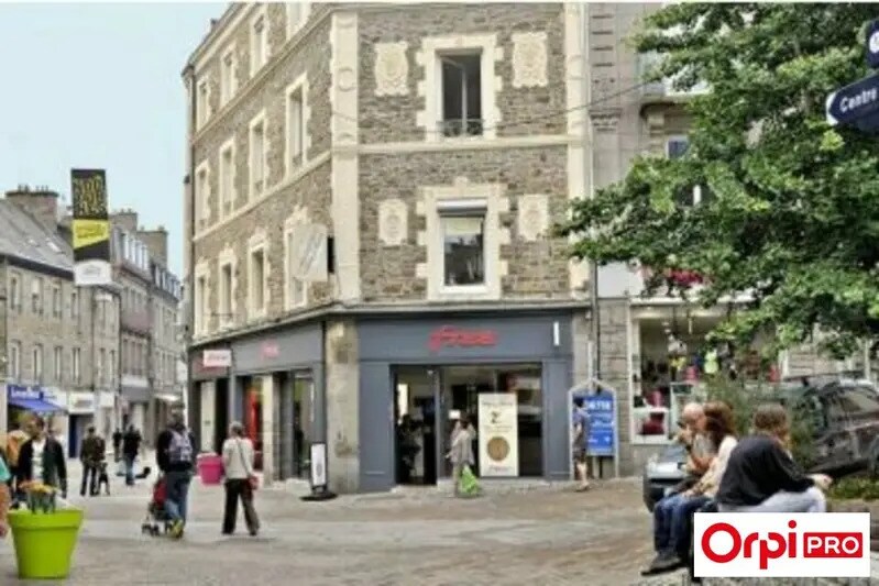 Bureau dans Saint-Brieuc à louer Photo de l’immeuble– Image 1 sur 5