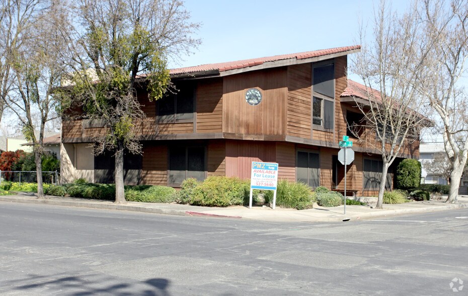 1501 F St, Modesto, CA à louer - Photo principale – Image 1 sur 26