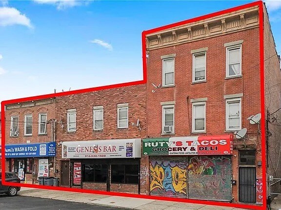 21 Broad St, Staten Island, NY à vendre - Photo principale – Image 1 sur 6