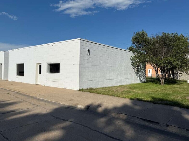 211 S Main St, Atkinson, NE à vendre - Photo principale – Image 1 sur 14