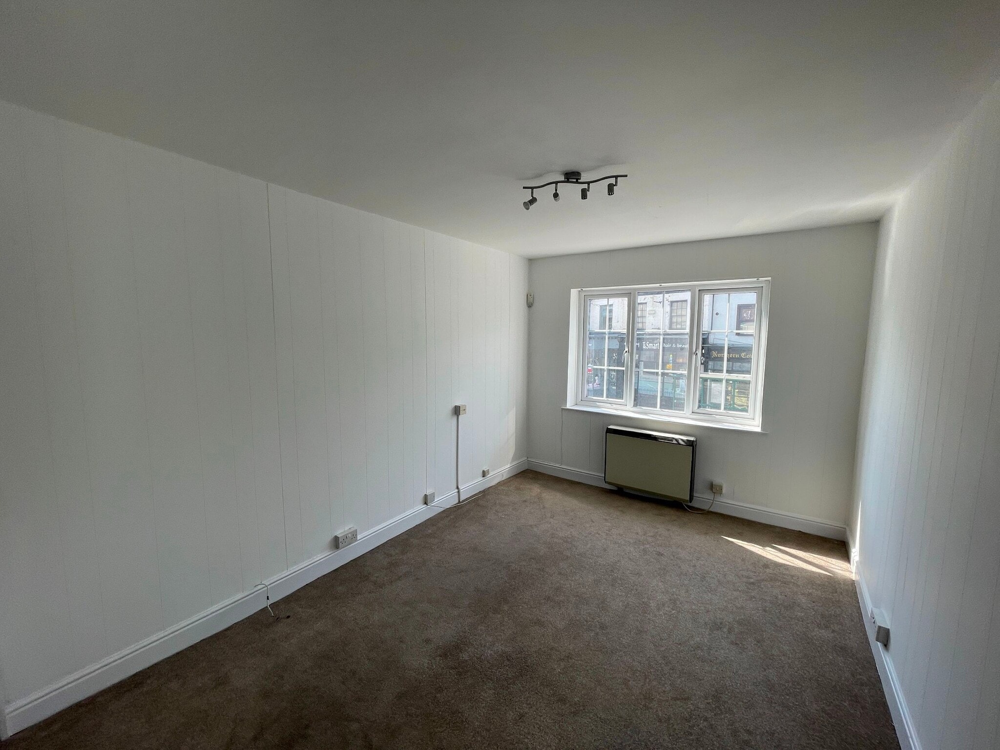 75 Bondgate, Darlington à louer Photo intérieure– Image 1 sur 4