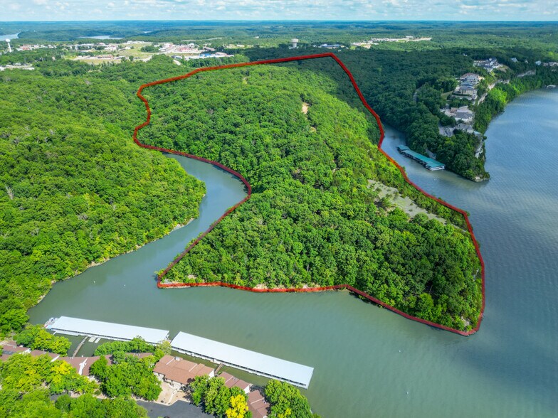Burton Duenke Ln l, Osage Beach, MO à vendre - Photo de l’immeuble – Image 2 sur 38