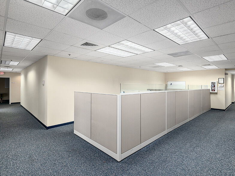 16 Biltmore Ave, Asheville, NC à louer - Photo intérieure – Image 3 sur 16