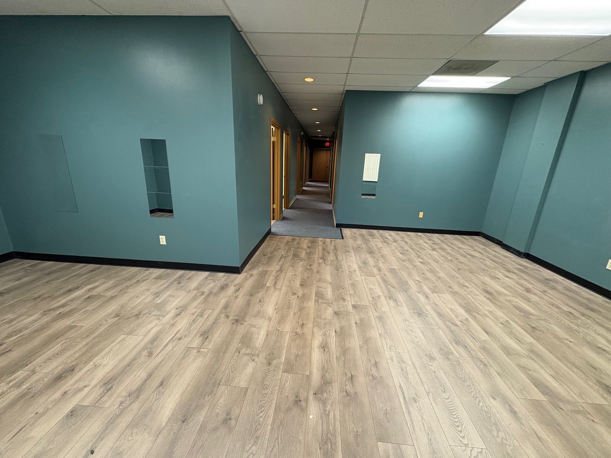 645 W Highway 50, O'Fallon, IL à louer Photo intérieure– Image 1 sur 8