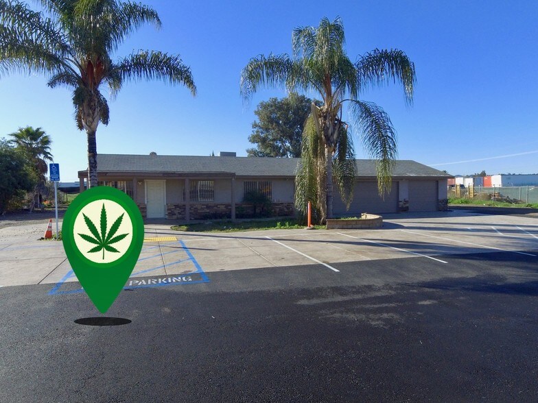 1153 Harley Knox Blvd, Perris, CA à vendre - Photo de l’immeuble – Image 2 sur 7