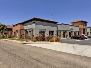 31754 Hwy 79 S, Temecula, CA à louer Photo de l’immeuble– Image 1 sur 3