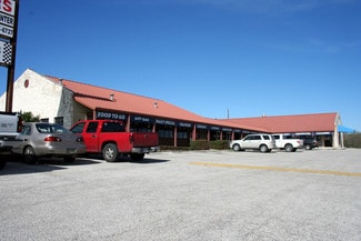 Plus de détails pour 9595 E US Highway 87, San Antonio, TX - Local commercial à louer