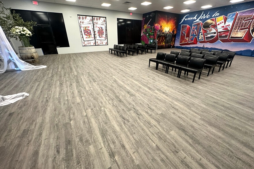 5071 N Rainbow Blvd, Las Vegas, NV à vendre - Photo intérieure – Image 2 sur 24