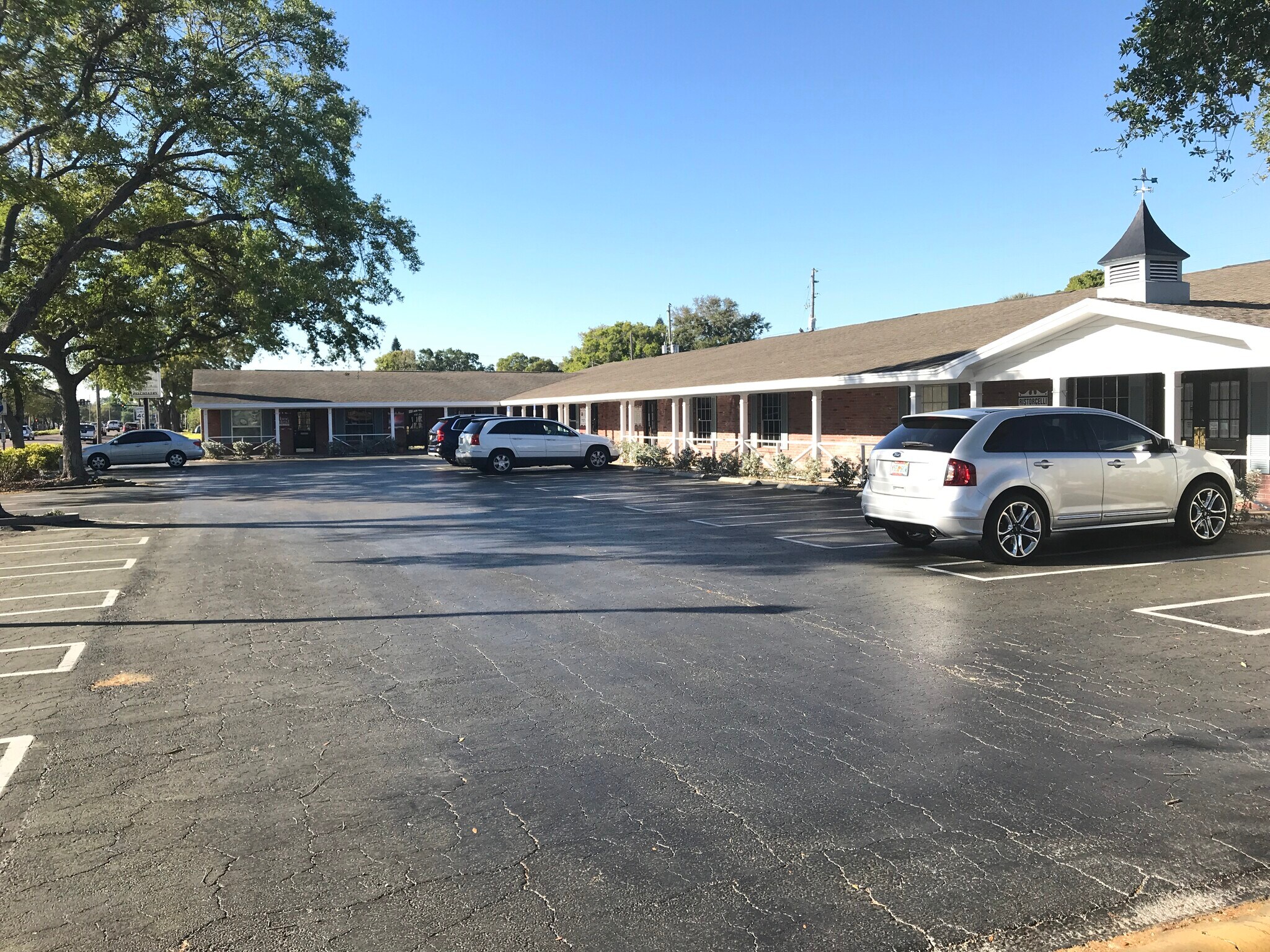 1212 66th St N, Saint Petersburg, FL à louer Photo principale– Image 1 sur 6