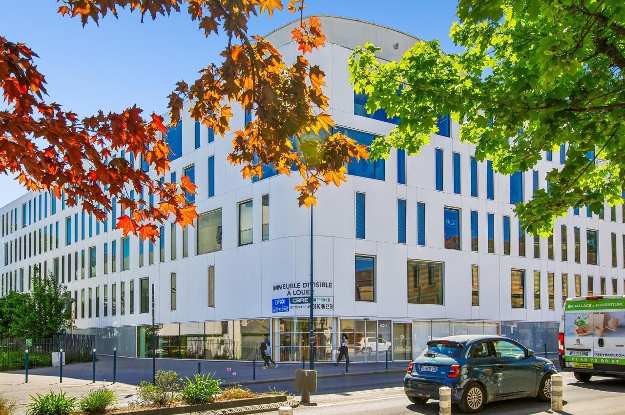 90 Avenue Du Général Leclerc, Pantin à louer Photo de l’immeuble– Image 1 sur 15