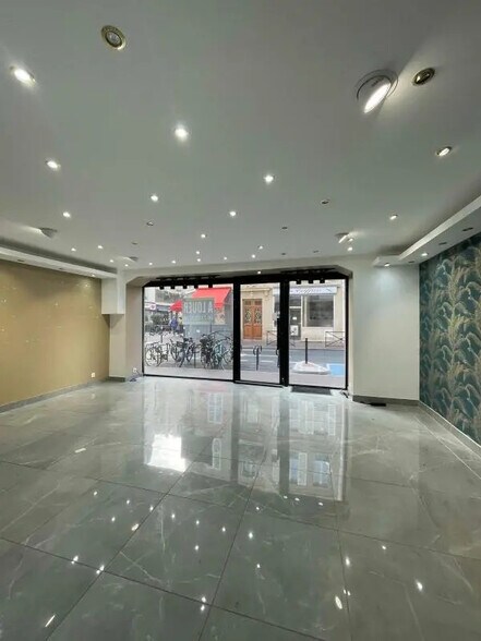 Local commercial dans Levallois-Perret à louer - Photo de l’immeuble – Image 3 sur 3