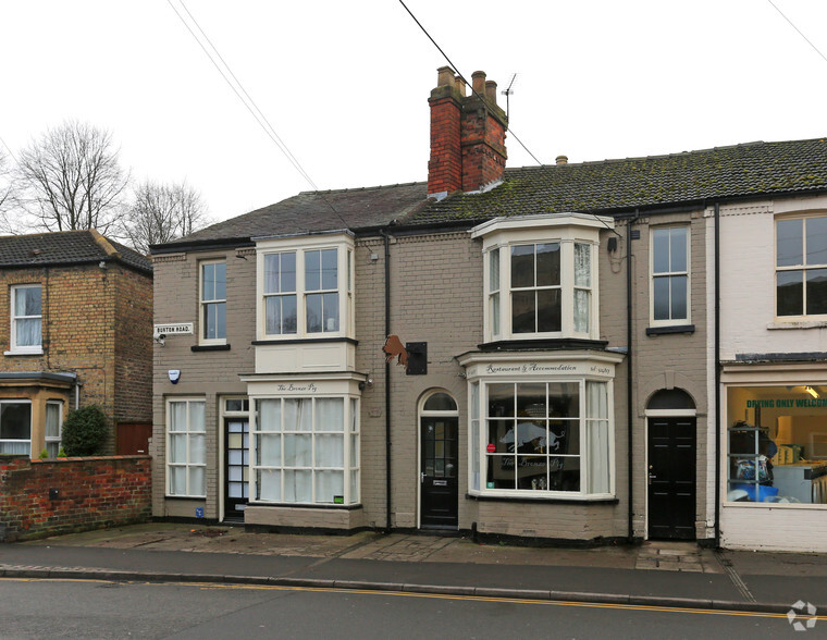 4-6 Burton Rd, Lincoln à vendre - Photo de l’immeuble – Image 2 sur 7