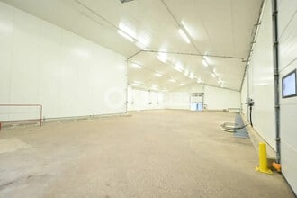 Industriel/Logistique dans L'Abergement-de-Cuisery à louer Photo intérieure– Image 2 sur 12