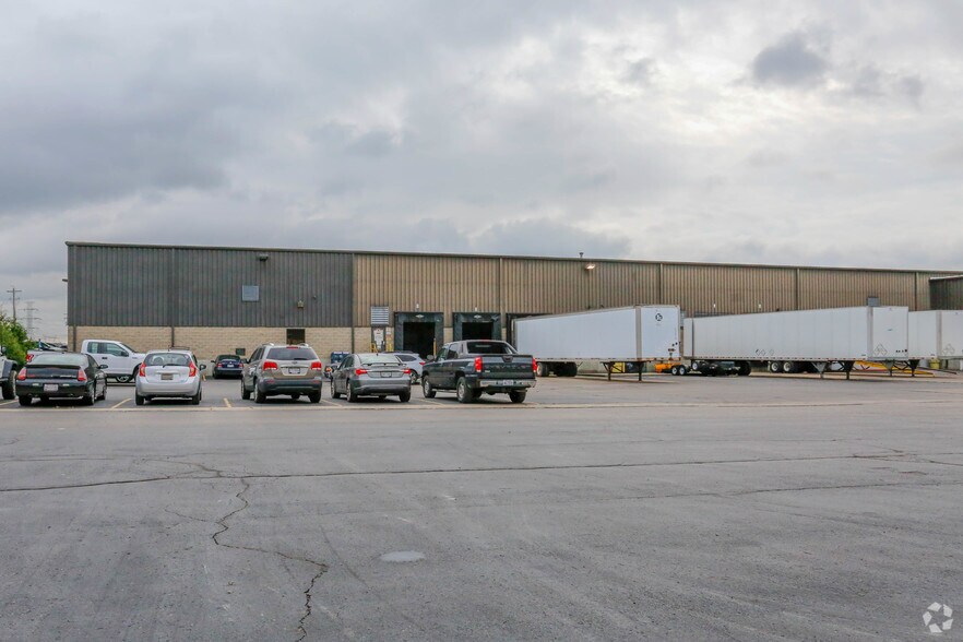 1045 Reed Dr, Monroe, OH à louer - Photo de l’immeuble – Image 3 sur 4