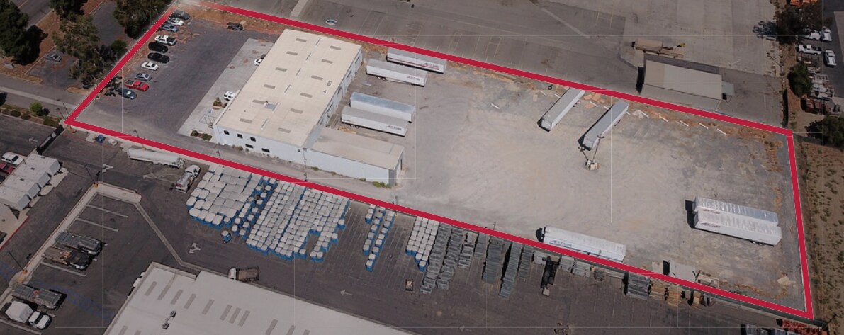 11001 Beech Ave, Fontana, CA à louer Photo principale– Image 1 sur 4