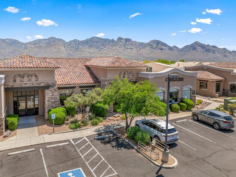 12480 N Rancho Vistoso Blvd, Oro Valley, AZ à vendre - Photo de l’immeuble – Image 2 sur 12