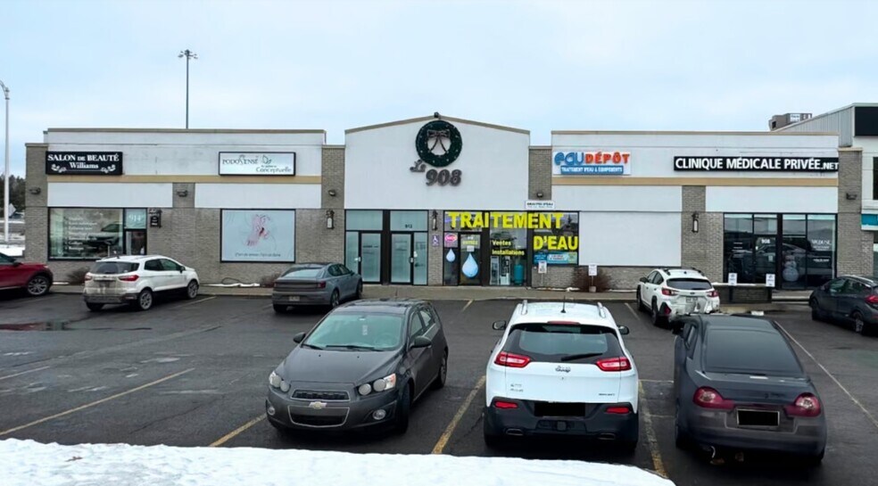 908-914 Sainte-Thérèse, Saint-jerome, QC à vendre - Photo principale – Image 1 sur 3