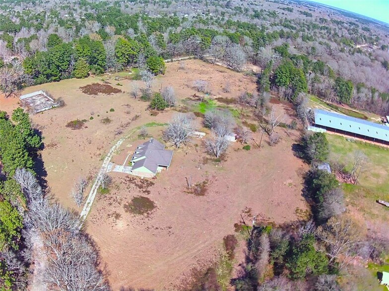 19320 Willaby Rd, New Caney, TX à vendre - Aérien – Image 2 sur 12