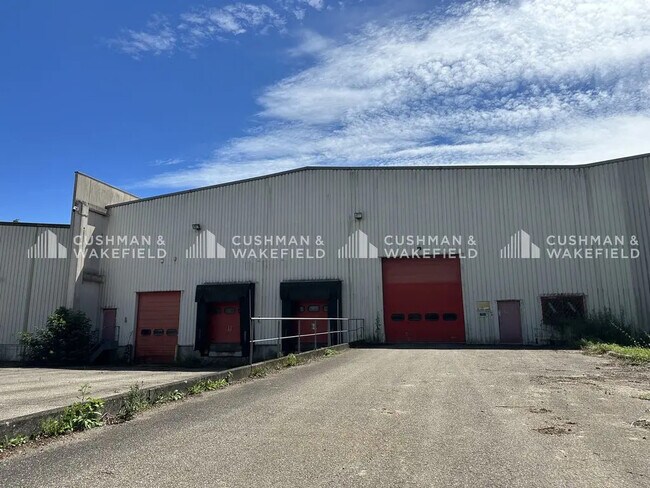 Plus de détails pour Industriel/Logistique à louer