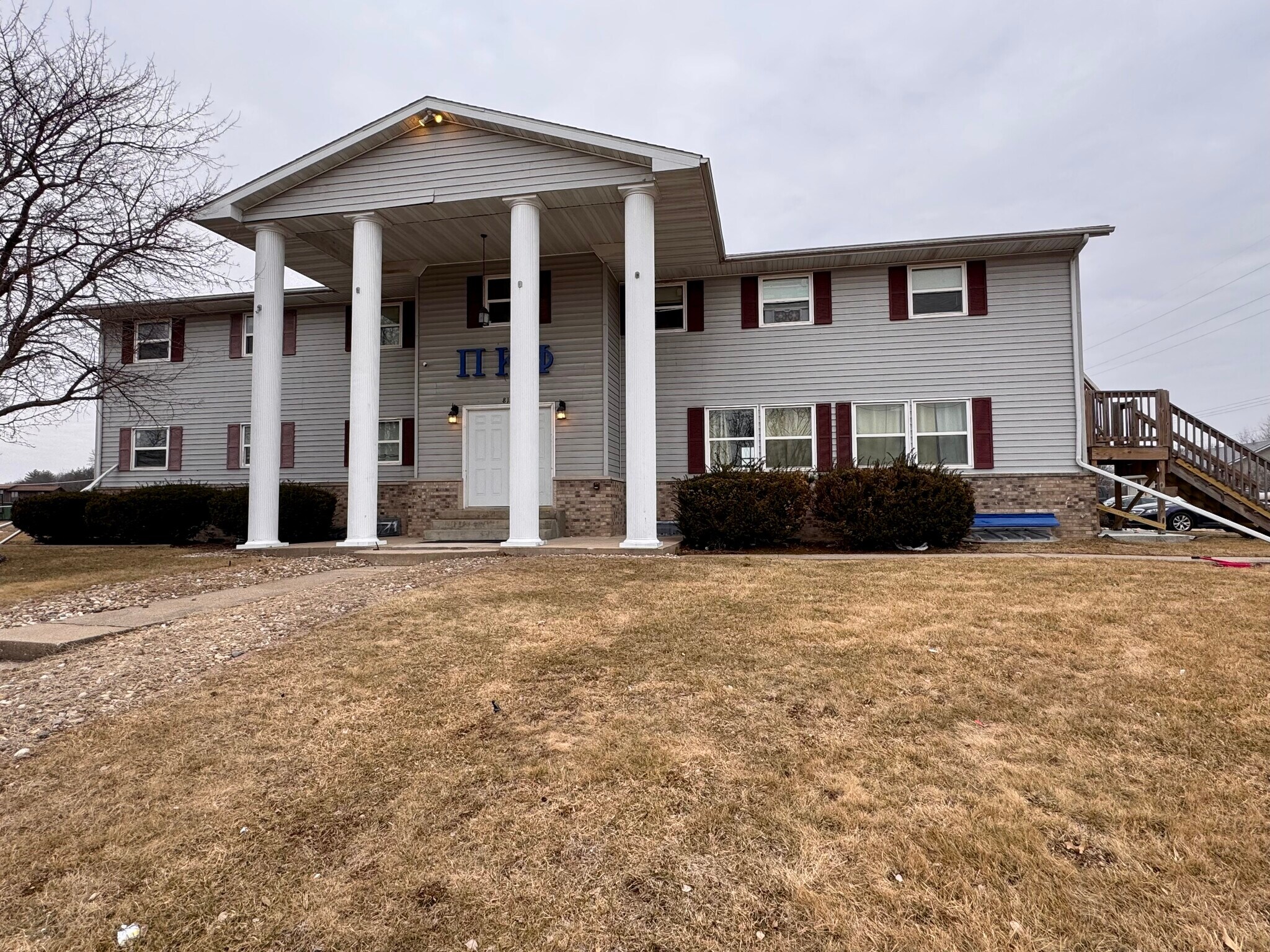 812 Wigwam Hollow Rd, Macomb, IL à vendre Photo de l’immeuble– Image 1 sur 7