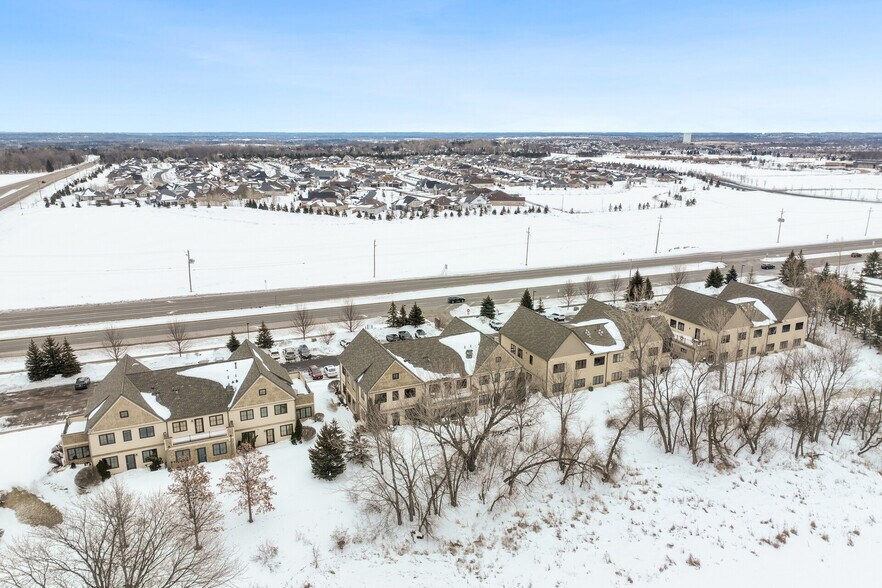 940-950 Inwood Ave N, Oakdale, MN à vendre - Photo de l’immeuble – Image 3 sur 48