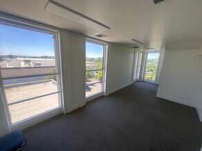 1545 N Texas St, Fairfield, CA à louer Photo intérieure– Image 1 sur 3