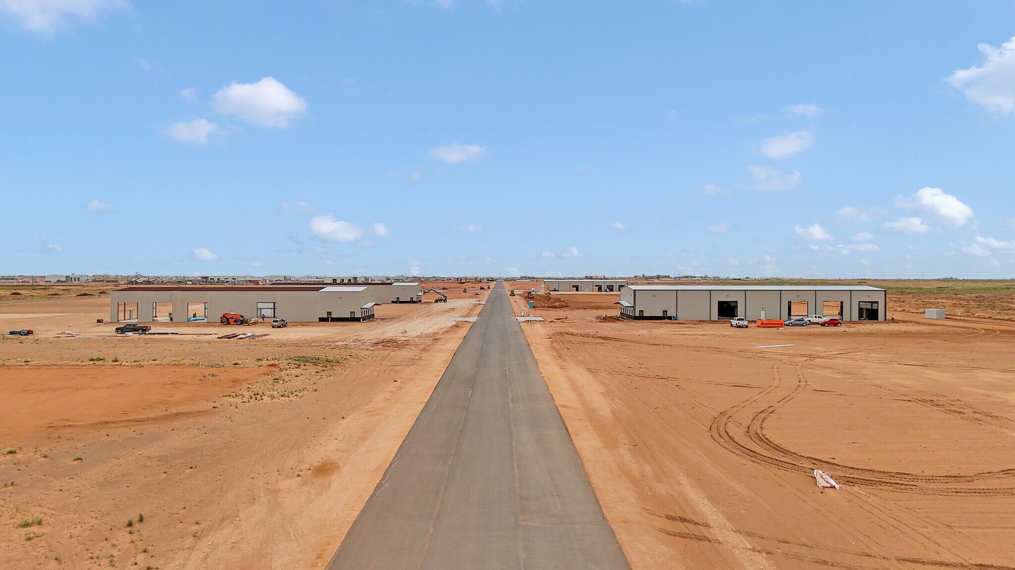 4718 S County Rd 1232, Midland, TX à vendre Photo de l’immeuble– Image 1 sur 17