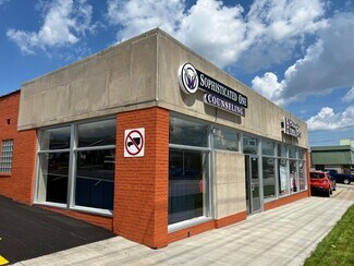 Plus de détails pour 5252 Ridge Rd, Parma, OH - Bureau/Local commercial à louer