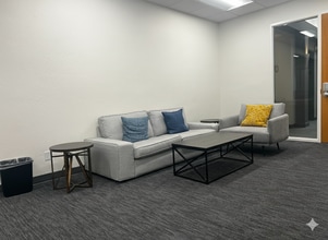 280 2nd St, Los Altos, CA à louer Photo intérieure– Image 1 sur 5