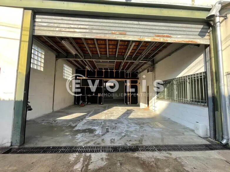 Local d'activités dans Maisons-Alfort à vendre - Photo de l’immeuble – Image 2 sur 19