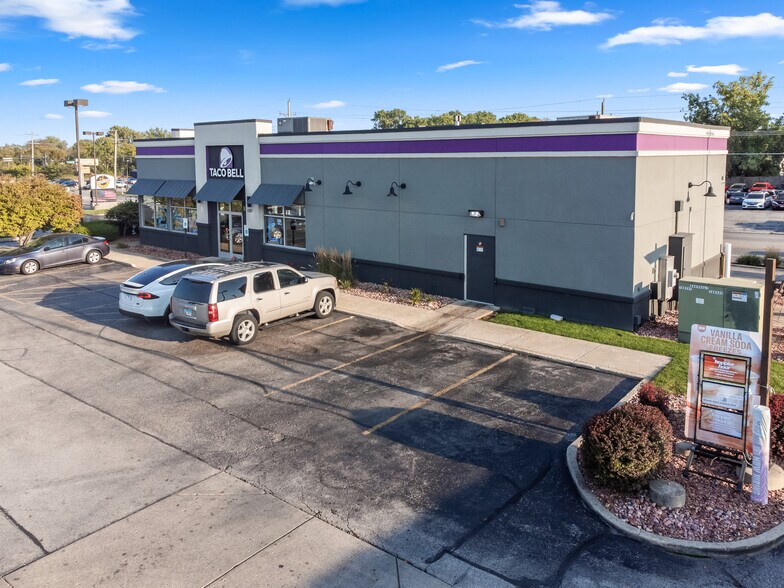 2780 Belvidere Rd, Waukegan, IL à vendre - Photo de l’immeuble – Image 3 sur 8