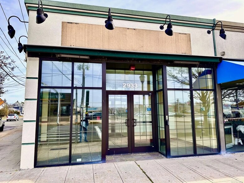 2933 Long Beach Rd, Oceanside, NY à louer - Photo de l’immeuble – Image 2 sur 6