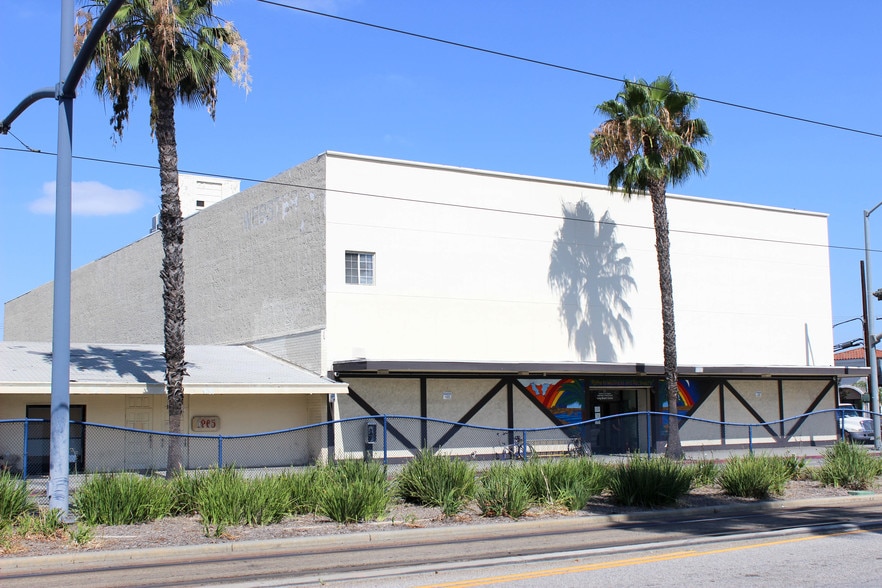 1975 Long Beach Blvd, Long Beach, CA à louer - Photo de l’immeuble – Image 2 sur 4
