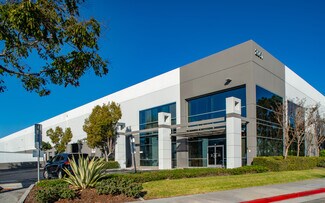 Plus de détails pour 2051 Raymer Ave, Fullerton, CA - Industriel/Logistique à louer