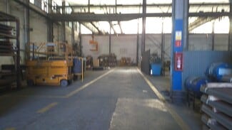 Plus de détails pour Industriel/Logistique à louer