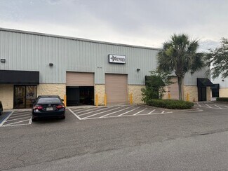 Plus de détails pour 6334 Philips Hwy, Jacksonville, FL - Local d'activités à louer
