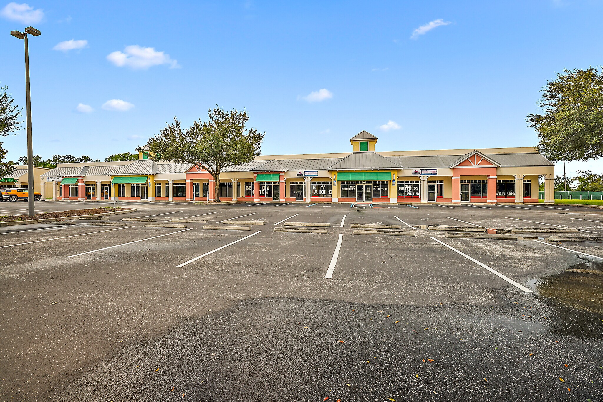 20180 N US Highway 27, Clermont, FL à louer Photo de l’immeuble– Image 1 sur 17