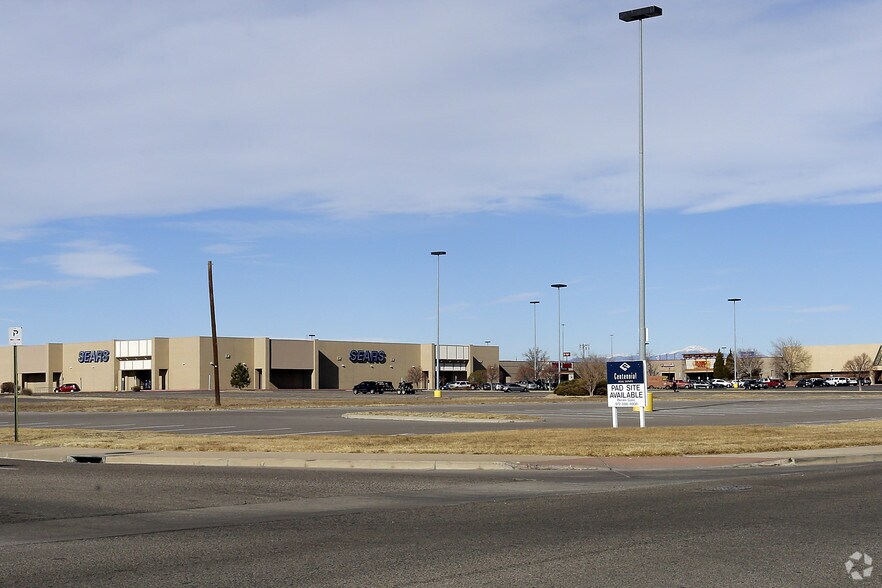 Pueblo Mall, Pueblo, CO à vendre - Photo de l’immeuble – Image 2 sur 2