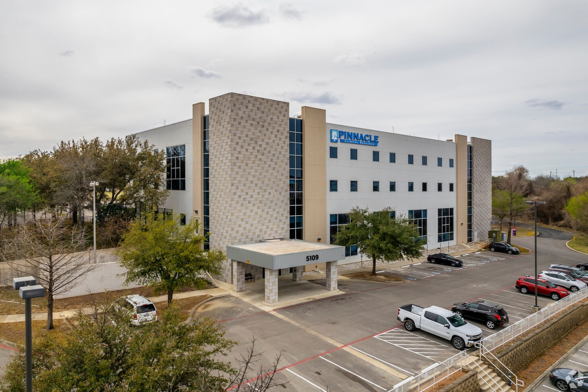 5109 Medical Dr, San Antonio, TX à louer Photo principale– Image 1 sur 8