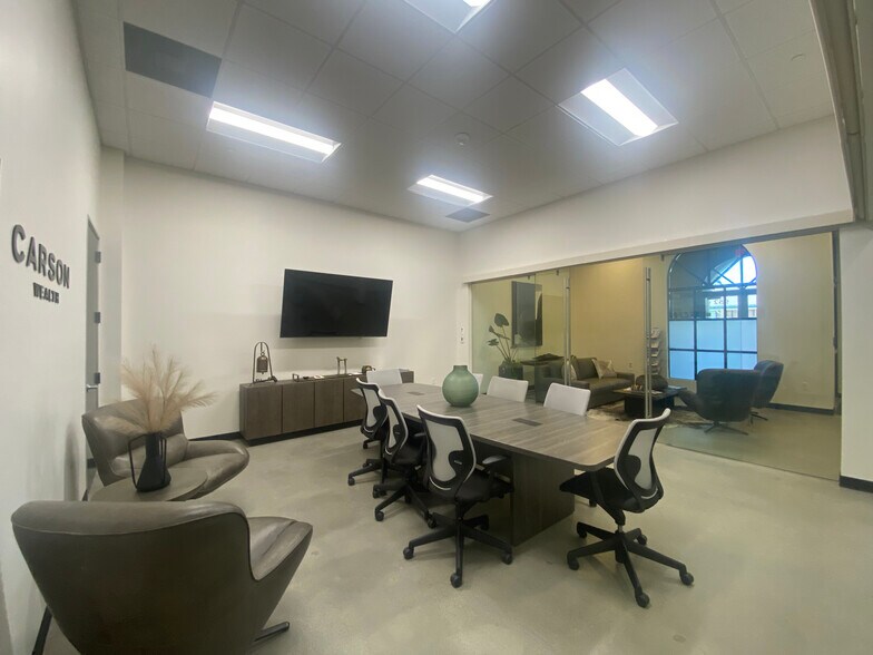 960 School St, Napa, CA à louer - Photo de l’immeuble – Image 1 sur 9