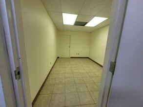 202 N Loop 1604 W, San Antonio, TX à louer Photo intérieure– Image 2 sur 4