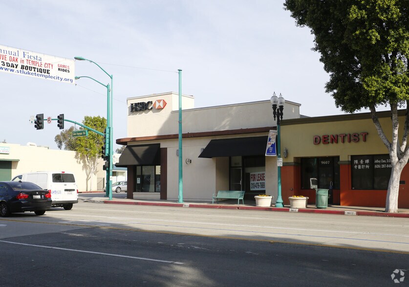 9601-9605 Las Tunas Dr, Temple City, CA à louer - Photo de l’immeuble – Image 2 sur 9