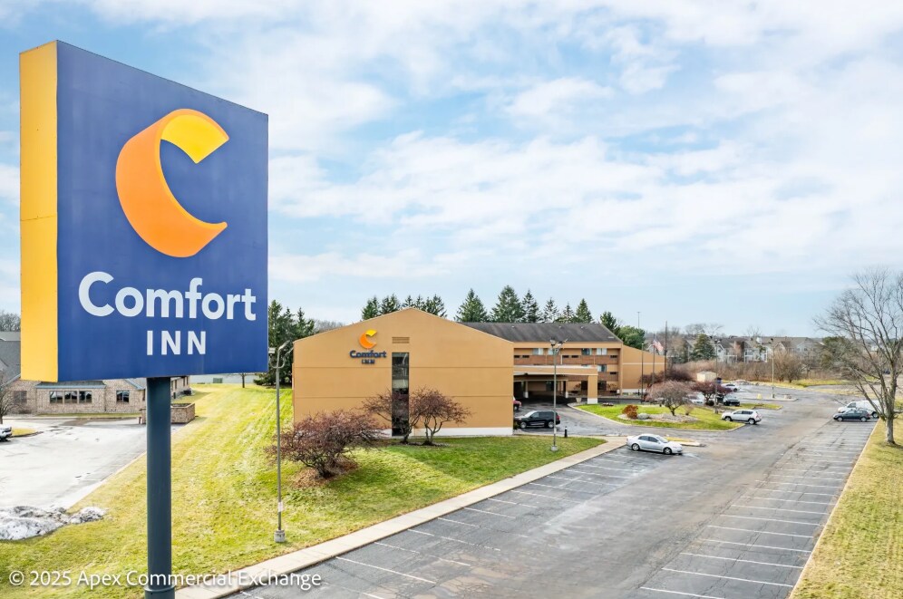 525 N Canal Rd, Lansing, MI à vendre Photo principale– Image 1 sur 33