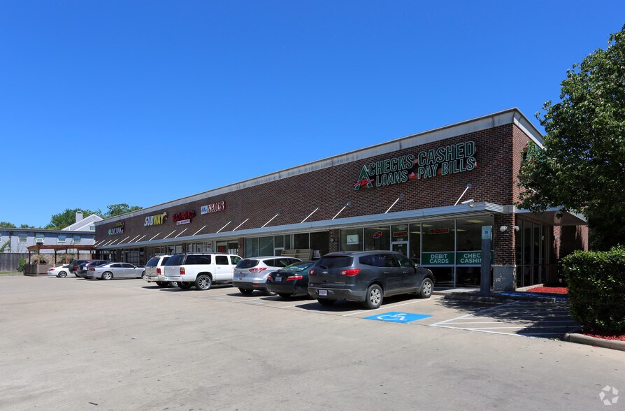2533 Southmore Blvd, Houston, TX à louer - Photo de l’immeuble – Image 1 sur 3